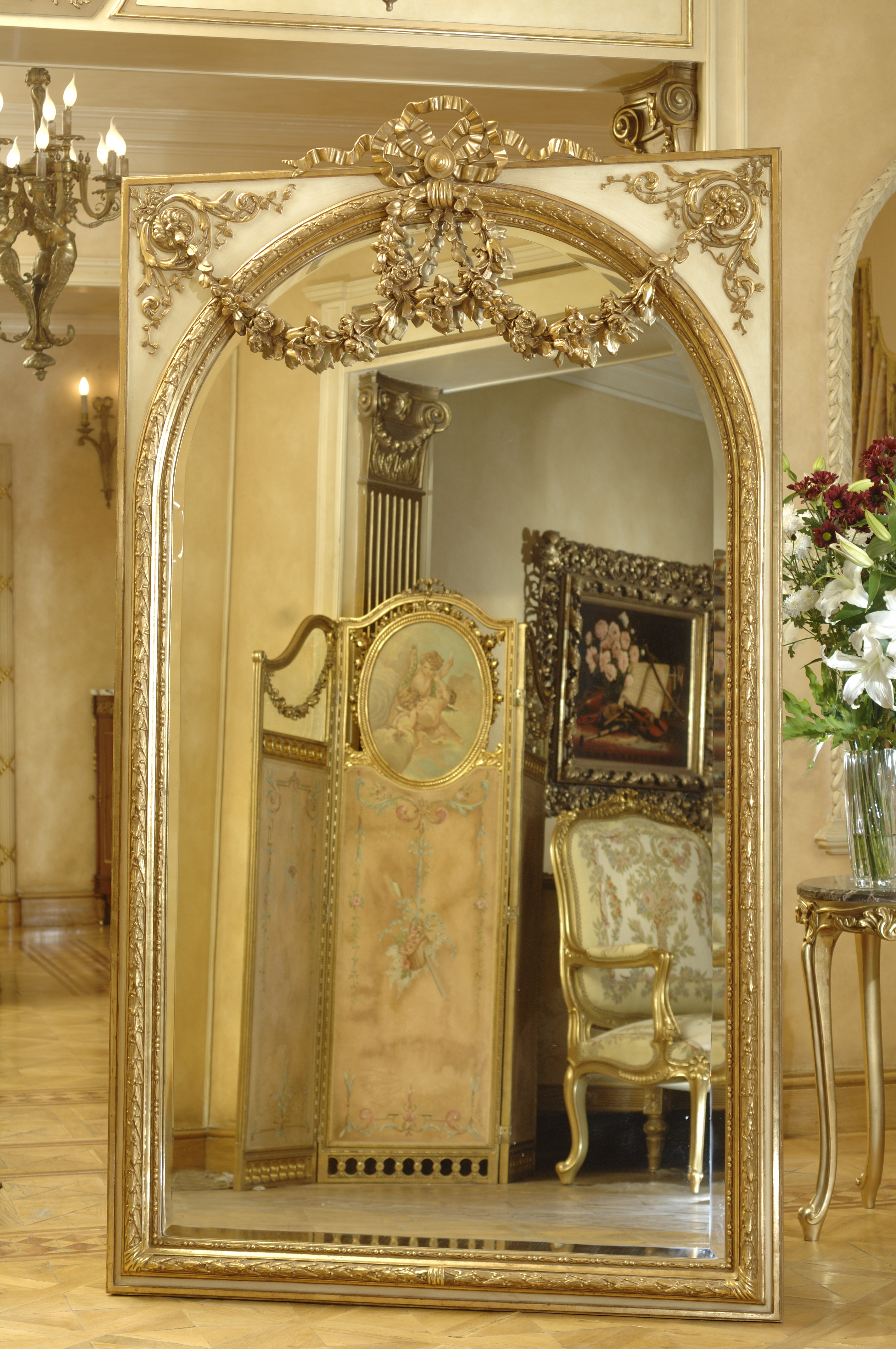 Modern Decorative Mirror